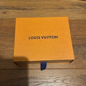 Louis Vuitton short wallet box